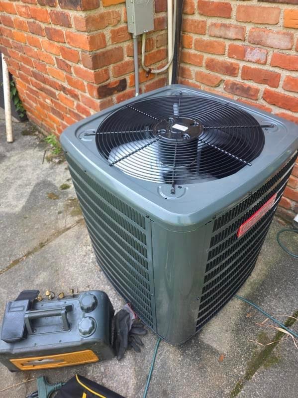 Outdoor cooling installation